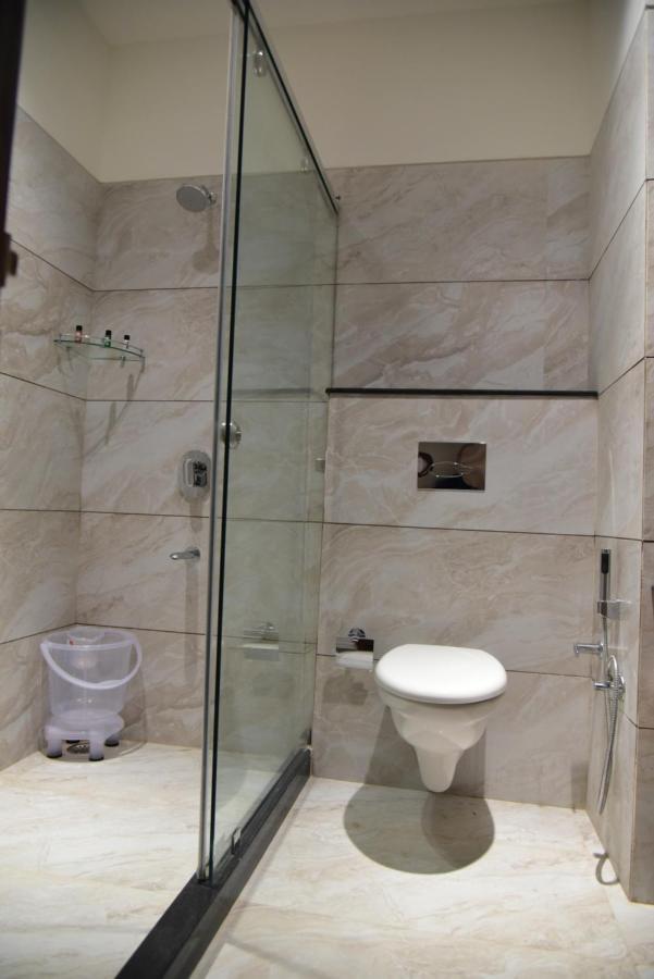 Hotel Crystal Grand Haldwāni Kültér fotó